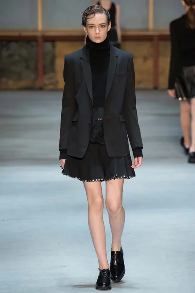 Look 20